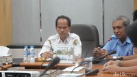 Soroti Seabrek Keluhan Warga, Bupati Sintang Tegur Kades Muakan Petinggi