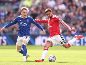 Everton Vs MU Masih Tanpa Gol di Babak Pertama