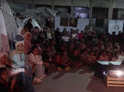 Video: Pemutaran Film Kartun untuk Anak-anak Gaza