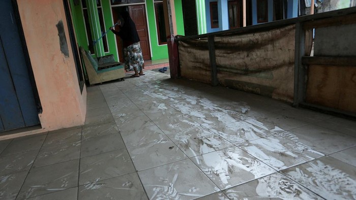 Abu Anak Krakatau Bisa Sampai Jateng dan Jatim? Ini Penjelasan BMKG