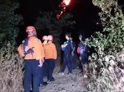 4 Pendaki Kesurupan Saat Terjebak Kebakaran Gunung Bulu Saukang Maros