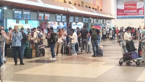 13 Jadwal Penerbangan di Bandara Palembang Terdampak Erupsi GAK