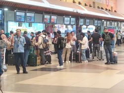 13 Jadwal Penerbangan di Bandara Palembang Terdampak Erupsi GAK