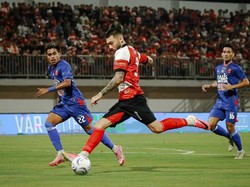 Hasil Madura United Vs Persijap: Dwi Gol Mitkov Menangkan Sapeh Kerrab 2-0