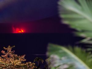 Jawaban Badan Geologi soal Potensi Tsunami Erupsi Berulang Anak Krakatau