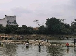 Menuba, Tradisi Warga Desa Bunut Meminta Hujan dari Tepian Sungai