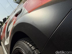 Waspadai Abu Vulkanik Anak Krakatau yang Nempel di Mobil, Jangan Asal Dilap!