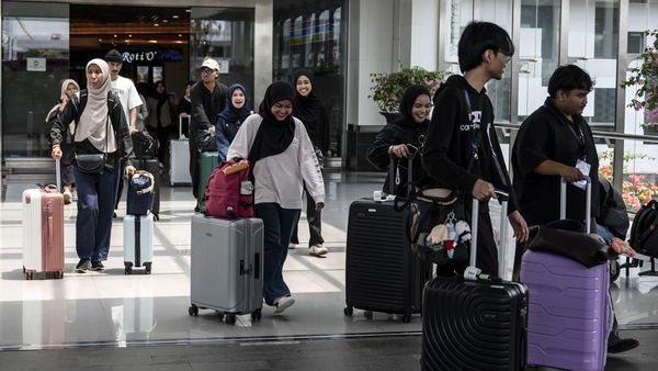5 Bandara Beroperasi 24 Jam Usai Erupsi Anak Krakatau