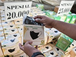 Kemenkes Ancam Pidanakan Penimbun Masker di Tengah Erupsi Anak Krakatau