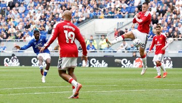 Belum Sepekan di Everton, Maitland-Niles Jebol Gawang MU dan Ukir Sejarah