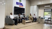 Modifikasi Cuaca untuk Padamkan Kebakaran TPA Putri Cempo Digelar Pekan Ini