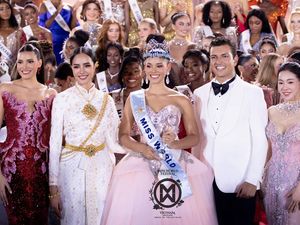 Foto Joheirry Mola, Miss World 2026 yang Berprofesi sebagai Guru dan Jurnalis