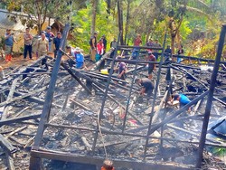 Kebakaran di Kasepuhan Sinar Resmi Sukabumi, 1 Rumah & MCK Ludes