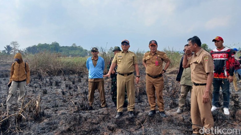 2 Hari Membara, Karhutla Betapus Samarinda Nyaris Capai Permukiman Warga