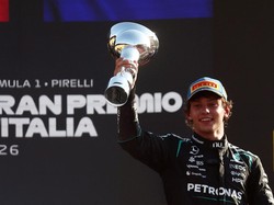 Mamma Mia, Antonelli