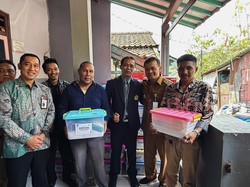 Gubernur Jateng Bantu UKT dan Kos 172 Mahasiswa NTT Terdampak Gempa