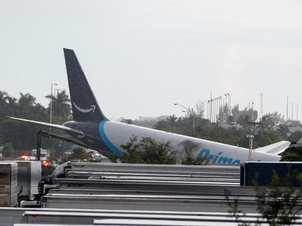 Pesawat Kargo Amazon Prime Kecelakaan di Bandara Miami, 5 Orang Tewas