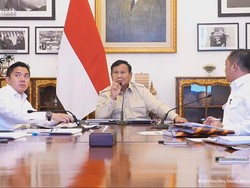 Prabowo Minta Data Korporasi Terlibat Karhutla: Saya Ingin Tahu Milik Siapa
