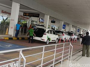 Bandara Lampung Ditutup hingga Sore Imbas Sebaran Abu Vulkanik Anak Krakatau