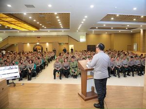 Wakapolri Minta Usut Korporasi Terkait Karhutla: Jangan Berhenti di Lapangan