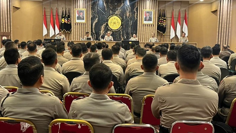 138 Orang Tersangka Karhutla, Wakapolri Bicara Pesan Presiden Tindak Korporasi