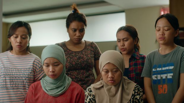 Agensi Rumah Tangga resmi tayang di bioskop pada 10 September 2026. Film drama komedi yang dibintangi Enzy Storia dan Afgansyah Reza ini juga diwarnai oleh kehadiran berbagai komika.