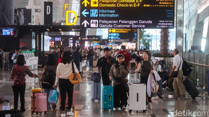 Video: Kembali Beroperasi, Bandara Soetta Layani 896 Penerbangan dan 113 Ribu Penumpang