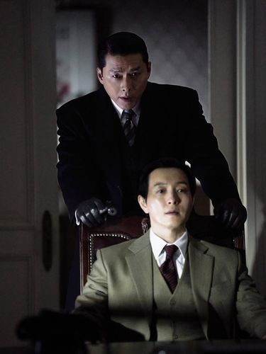 Hyun Bin dan Jung Sung Il di Made in Korea 2 / Foto: Disney+