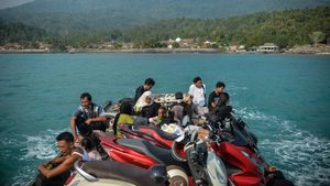 Kapal Logistik Tetap Beroperasi, Distribusi ke Sebesi dan Sebuku Berjalan Normal