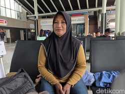 Cerita Mariyati Nginap 3 Hari di Bandara Soetta Imbas Penutupan