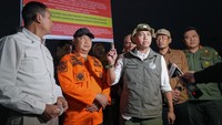 Baru Padam Ditanami Sawit, Menhut Segel Lokasi Karhutla di Ketapang