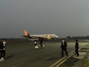 Penerbangan di Bandara Bengkulu Kembali Dibuka