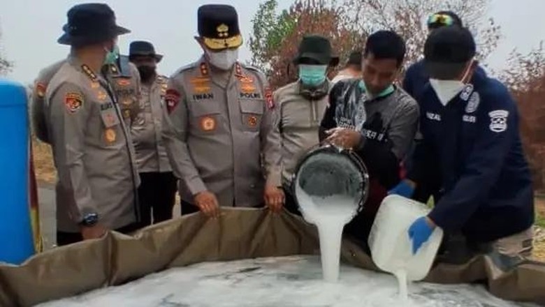 Surfaktan Jepang Diuji ke Bara Gambut, Suhu Diklaim Jadi 20 Derajat Celcius