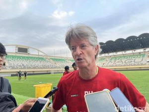Huistra Tak Gentar Striker Madura United Lagi Gacor: Punya PSS Lebih Bagus