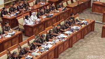 Berita dari Detik Finance: 30% Barang Rampasan Negara Nggak Laku Dilelang, Ini Penyebabnya