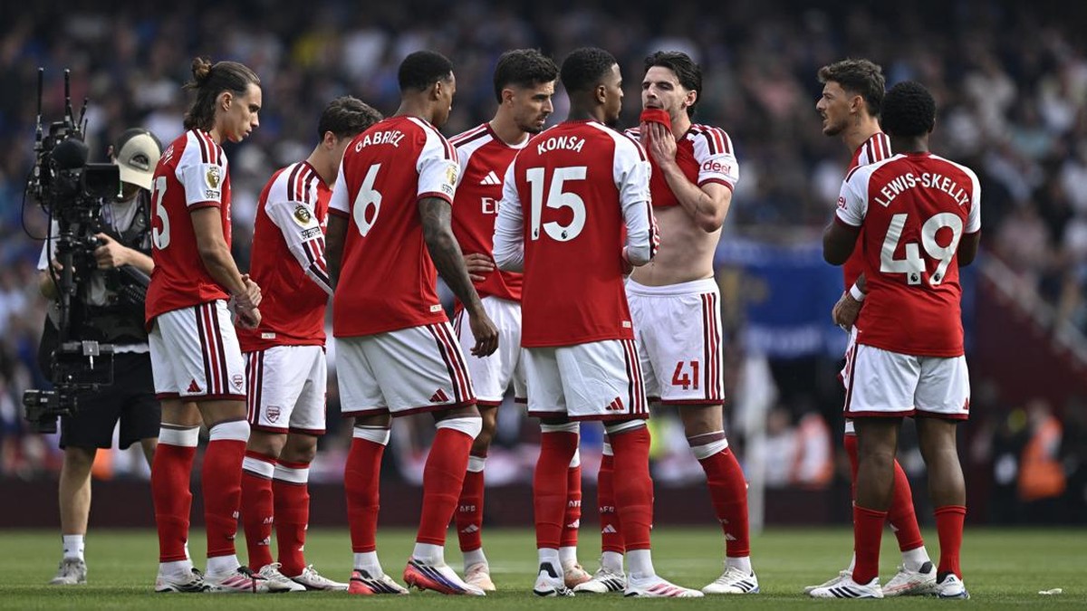 Arsenal akan tandang ke markas Napoli di matchday 1 Liga Champions (Foto: REUTERS/TONY O BRIEN)