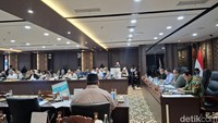 Komisi B DPRD DKI Usul Pelajar Jadi Penerima Kartu Gratis Transjakarta