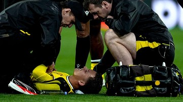 Pemain Dortmund Dilarikan ke RS usai Tumbang saat Melawan Villarreal