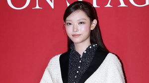Haerin NewJeans Comeback ke Acara DIOR, Visual Mirip Kucing Bikin Meleleh