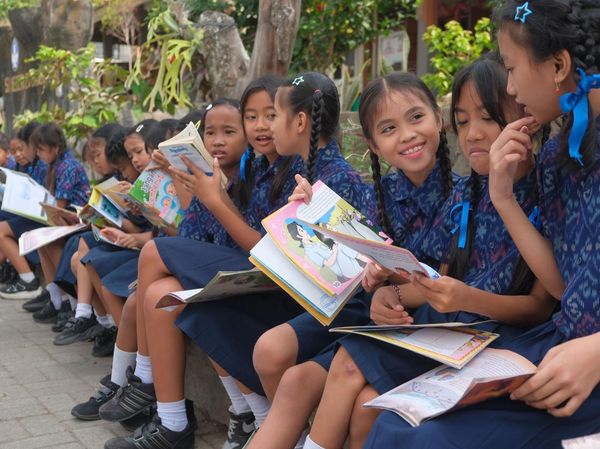 Perpustakaan Keliling Hadir, Siswa Denpasar Kembali Semangat Membaca