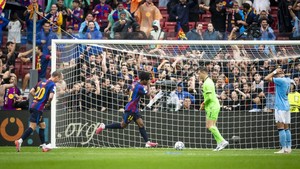 Babak Pertama, Barcelona Ungguli Feyenoord 2-0