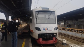 Kereta Bandara Masih Melintas di Jalur Tanjung Priok Pekan Ini