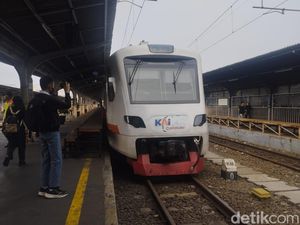 Kereta Bandara Masih Melintas di Jalur Tanjung Priok Pekan Ini