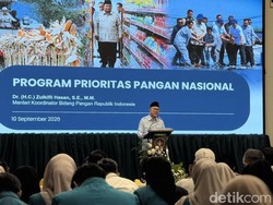 Di Depan Mahasiswa Uniska Kediri Zulhas Ungkap Jurus Ketahanan Pangan