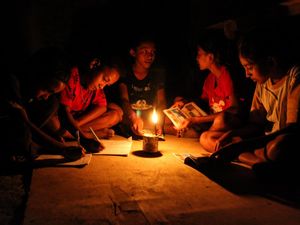 Potret Desa Lidi Palue, Warga Bertahan Hidup Tanpa Pasokan Listrik