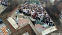 Erupsi GAK-8 Orang Hilang, Pemprov Lampung Lakukan Salat Istisqa