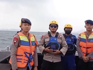 Pencarian 5 Jurnalis di Anak Krakatau Diperluas hingga Perairan Lampung