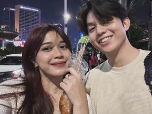 Kompaknya Brisia Jodie dan Jonathan Alden saat Ngopi di China hingga Ngemil Waffle