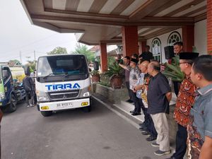 Pemkab OKU Kerahkan 5 Mobil Tangki Air Gratis Imbas Kemarau Panjang