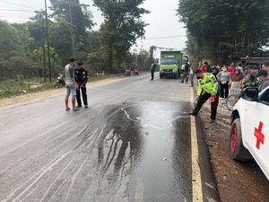 Salip Truk, Dua Pemotor di Jambi Adu Banteng hingga Satu Tewas